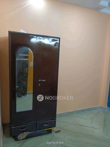 3 BHK Flat In Pocket 2, Sector25, Rohini for Rent In Sector 25, Rohini