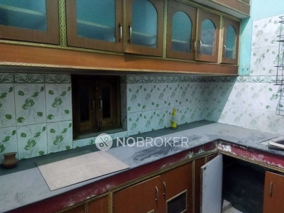3 BHK Flat In Standalone Building for Rent In Sonia Vihar