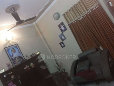 3 BHK House for Rent In Nangloi Railway Metro Station