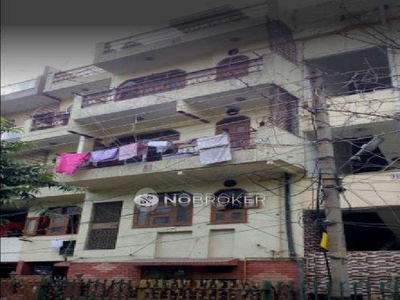 4 BHK Flat In Model Town for Rent In Model Town