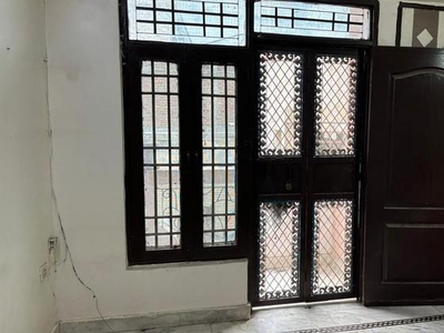 6 Bedroom 450 Sq.Ft. Independent House in Uttam Nagar Delhi