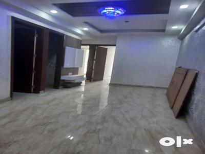 3 bhk independent floor aveailbel in Indirapuram ghaziabad
