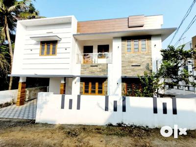 3 bhk new house Aluva Paravoor road thattampady kongorpilly koonammavu