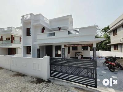 7 cent 2200 sqft 4 bhk new house angamaly town 2.5 km elavoor kavala