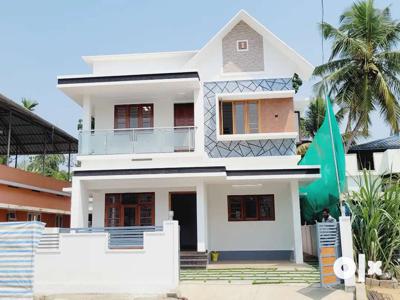 Edapally varapuzha koonammavu 4bhk new house near kalamassery Paravoor