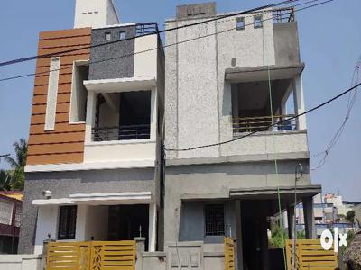 Jibu..4 bhk triplex house at viswasapuram saravanmpatti