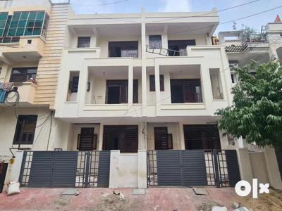Luxirious JDA Approved 4 Bhk Triplex House near Sikar Road, Murlipura