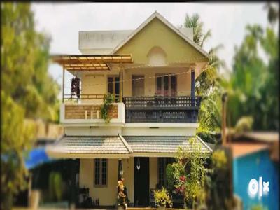 Perumbavoor - Allapra 4 Cent 1450 Sqft house