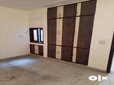 Spacious 1 bhk floor for sale in sector 8 Rohini
