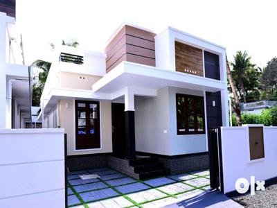 Varapuzha, kaitharam. 3 bed new house ,35 lakhs nego
