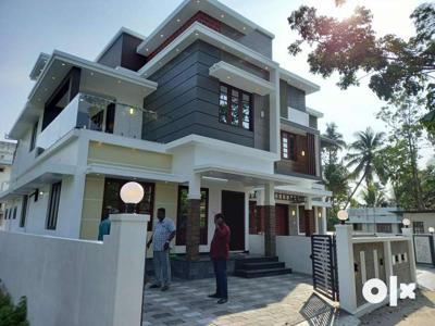 Varapuzha , koonammavu,4 bed new house,73 lakhs nego