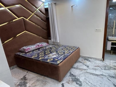 3 Bedroom 80 Sq.Yd. Builder Floor in Mohan Garden Delhi
