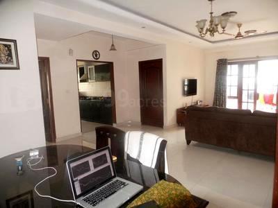 2 BHK Flat / Apartment For SALE 5 mins from Cox Town