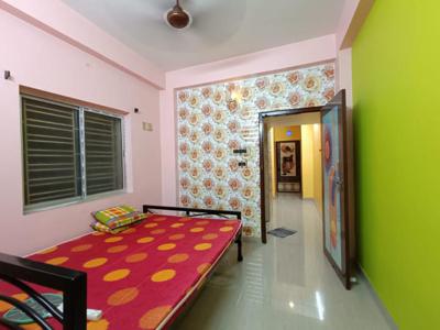 2 BHK Flat for rent in Chinar Park, Kolkata - 580 Sqft