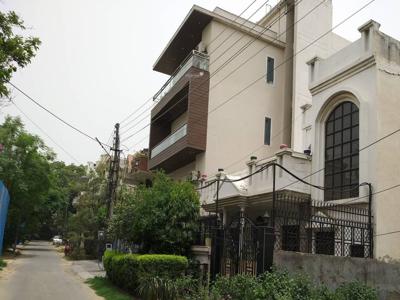 1500 sq ft 2 BHK 2T BuilderFloor for rent in DLF City Phase 1 at DLF Phase 4, Gurgaon by Agent kumar