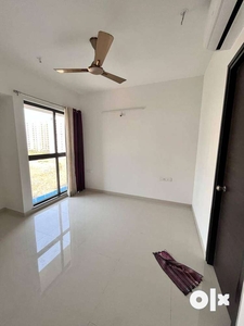 1BHK HALL BALCONY OPEN FOR RENT