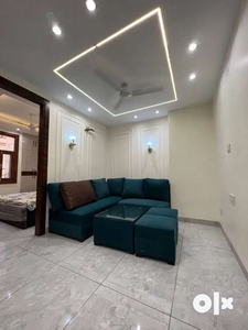 2BHK Newly flat with lift and car parking near metro