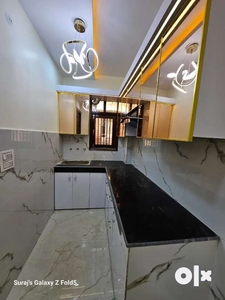 3bhk 80 gaj independent luxury flat ready to move with car parking
