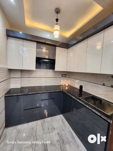3bhk luxury flat ready to move 90% bank loan available near uttam naga