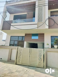 4 Bhk independent villa(outside stair) for sale