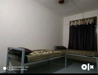 Accommodation available for bachelors at Padma junction, Mg road, Ekm