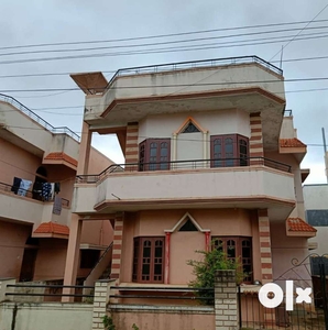 Plot with Ground+ 1 floor House/Villa in Keshwapur, Hubli for sale.