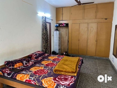 1 BHK for rent (owner free)
