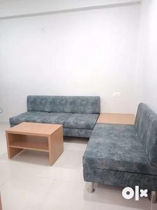 1 BHK Full Furnished Flat Independent Available Near Bombay Hospital