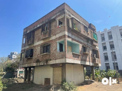 1bhk flat to be given on heavy deposit (negotiable)