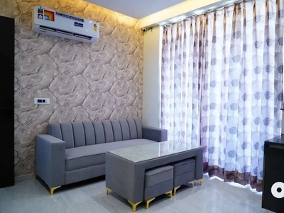 1Bhk fully furnished luxurious flat for rent