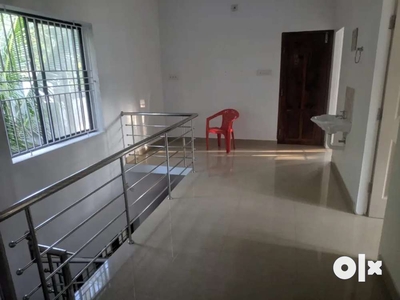 2 bhk 2 bed attached house upstair rent near meitra hospital