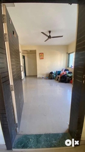 2 Bhk flat roommate neede near Vit clg Copule also allowed