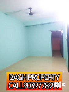 2 bhk well maintain flat