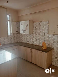 2bhk semi furnished flat in zirakpur