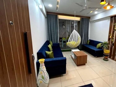 FLAT FOR RENT 3 BHK FULLY FURNISHED ULTRA LUXURIOUS