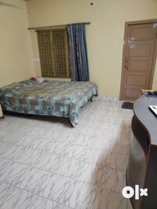 Rent 2 bedroom with attached bathroom,kitchen&hall and common bathroom