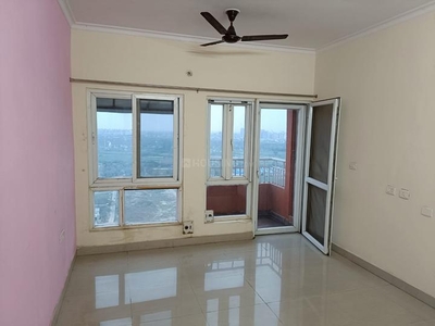 4 BHK Flat for rent in Siddharth Vihar, Ghaziabad - 2240 Sqft