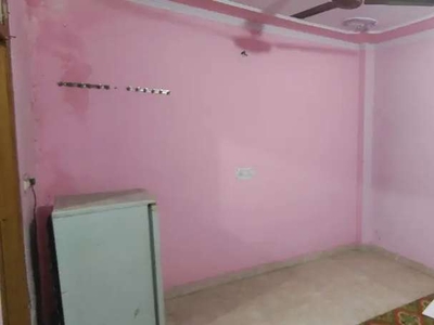 1 BHK,1 Room Set Semi furnished flat for rent near Dwarka Mor Metro