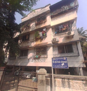 2 BHK Flat In D S Garden Apartment for Rent In 1142, Vishrant Society, Vishrantwadi