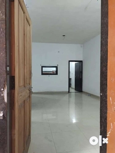 2bhk ground floor independent house residential & commercial allow