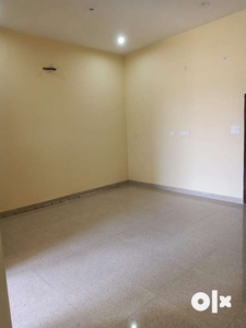 3bhk flat available for rent in central town
