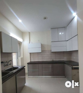 3BHK SEMI FURNISHED FLAT FOR RENT IN SKYLINE PARK SOCIETY ZIRKPUR.