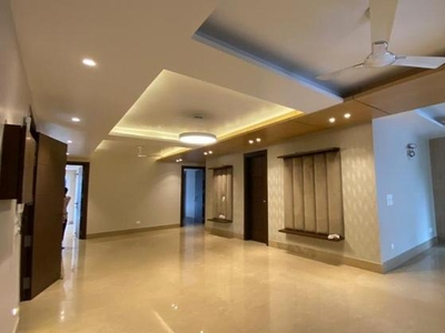 4 Bedroom 200 Sq.Yd. Builder Floor in New Rajinder Nagar Delhi