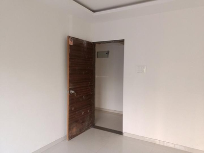 750 Sqft 1 BHK Flat for sale in Hiranandani Solitaire