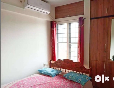 DD GOLDEN GATE 3 BHK FULLY FURNISHED FLAT FOR RENT FAMILY ONLY