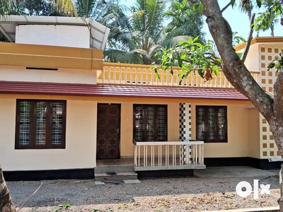 House for rent in Perumbavoor (Pattal) (Employees Preferred)