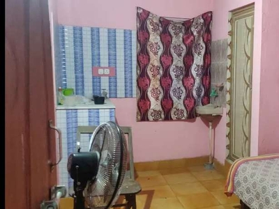 Single Room + Attached Bathroom - Ladies Only
