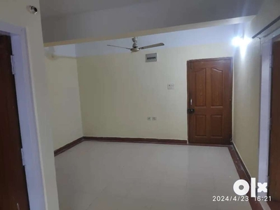 Tolet // 2BHK Flats Available For Rent