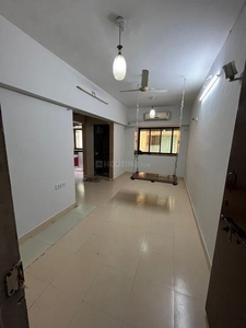 1 BHK Flat for rent in Mahalakshmi, Mumbai - 330 Sqft