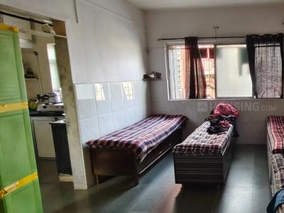 1 RK Flat for rent in Lower Parel, Mumbai - 250 Sqft